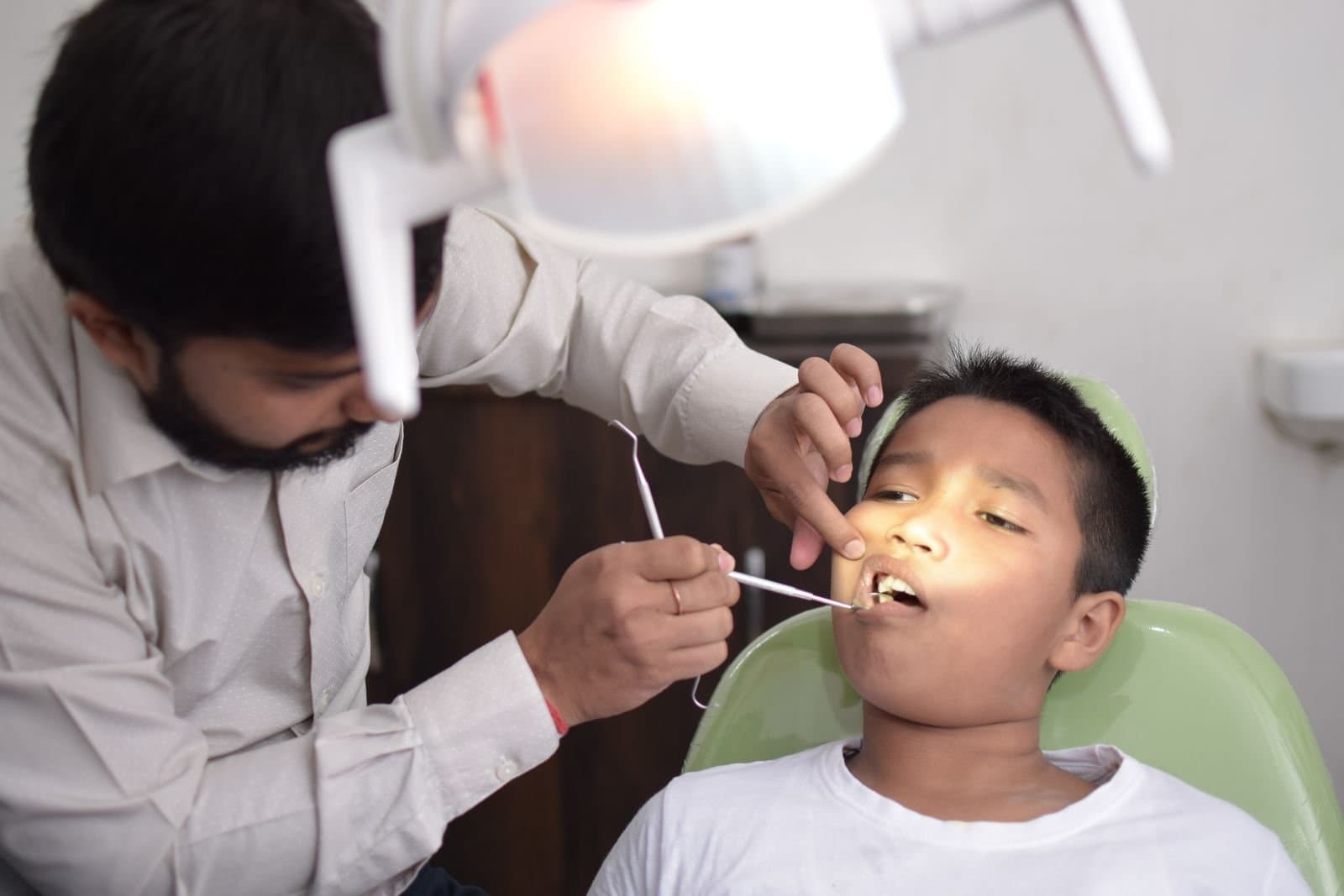 A young child during a visit to a dental clinic